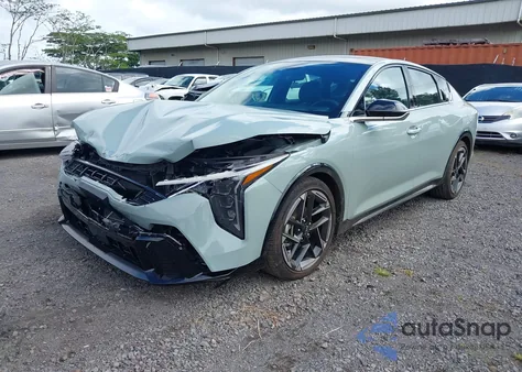 2025 Kia K4 Gt-Line из США, поврежденный, VIN 3KPFW4DEXSE142663